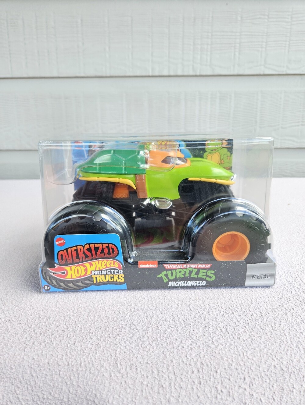 Hot Wheels Monster Trucks Oversized Teenage Mutant Ninja Turtles Michelangelo